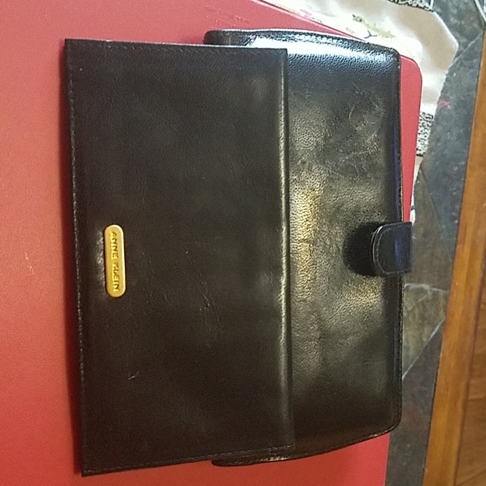 Wallet - Picture 3 of 3